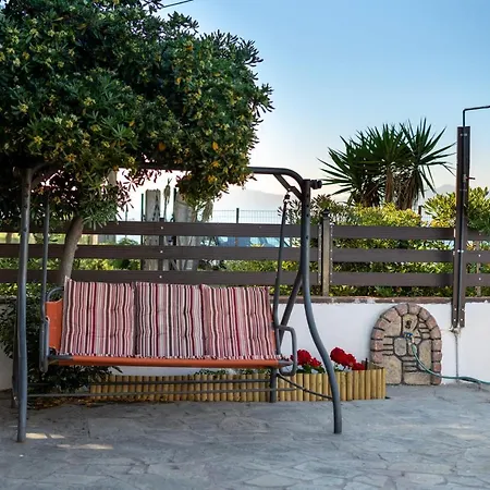 Akoli Blue - An Elegant By The Sea Ferienhaus