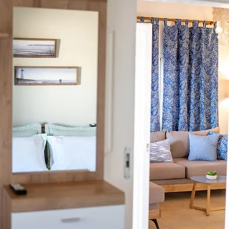Holiday home Akoli Blue - An Elegant By The Sea Rodhodhafni